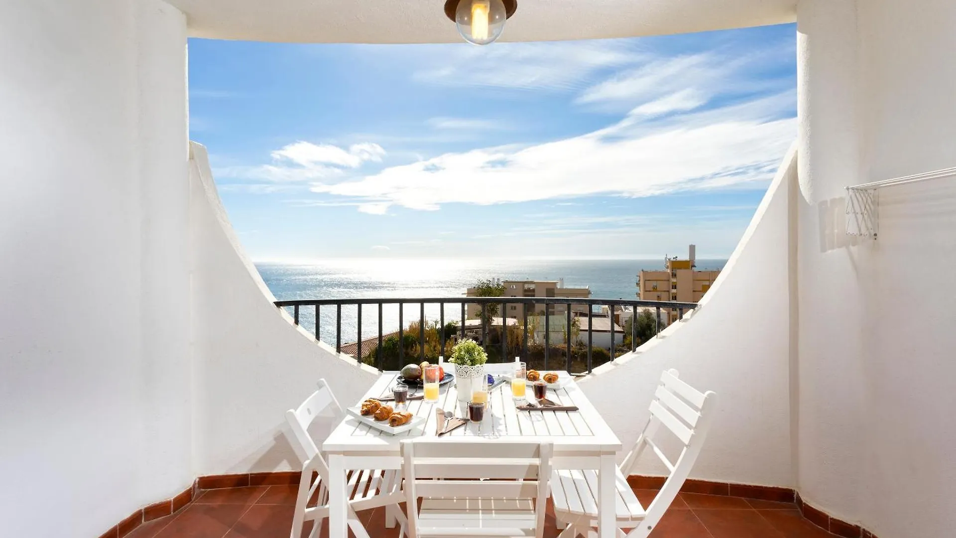 Sunstay Diamond Loft Fuengirola Beach 0*,  Spanyolország